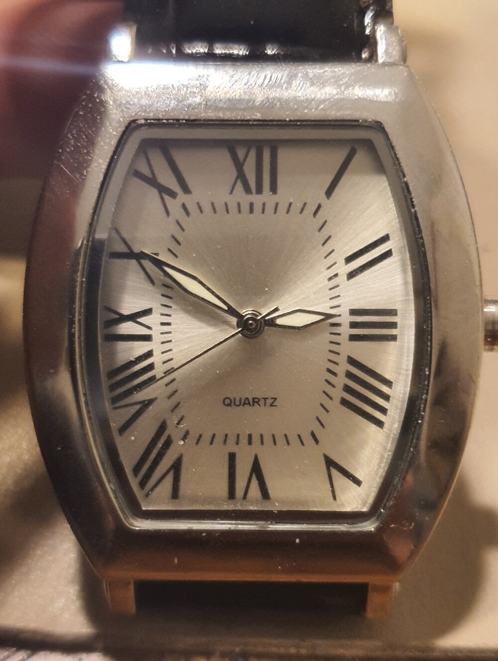 10/$20 SKC Silver Leather Men's Tank Watch